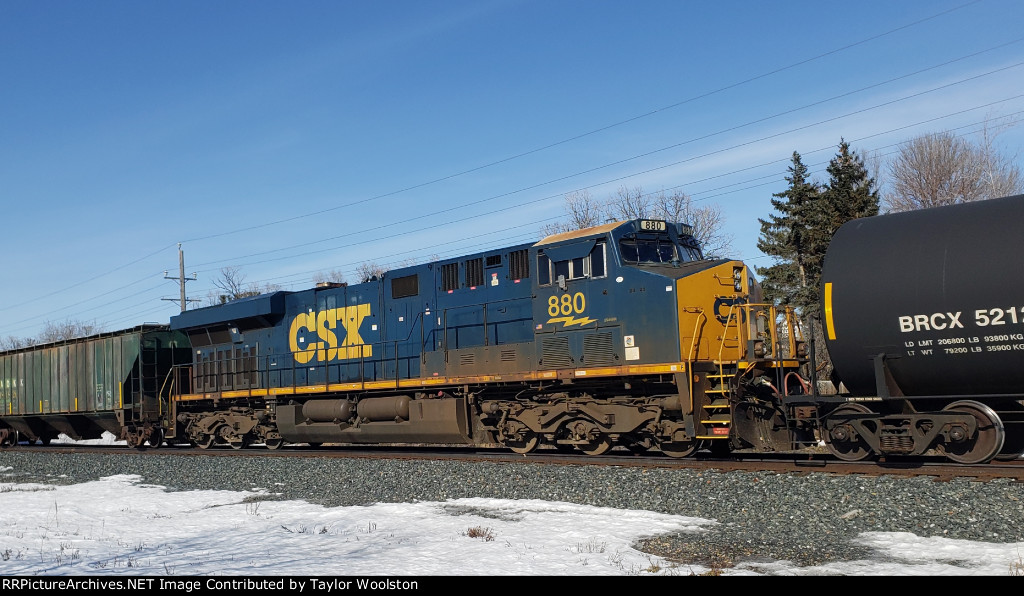 CSX 880